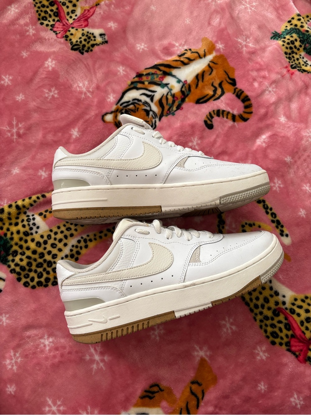 Nike Women’s White and Cream Low-Top Sneakers